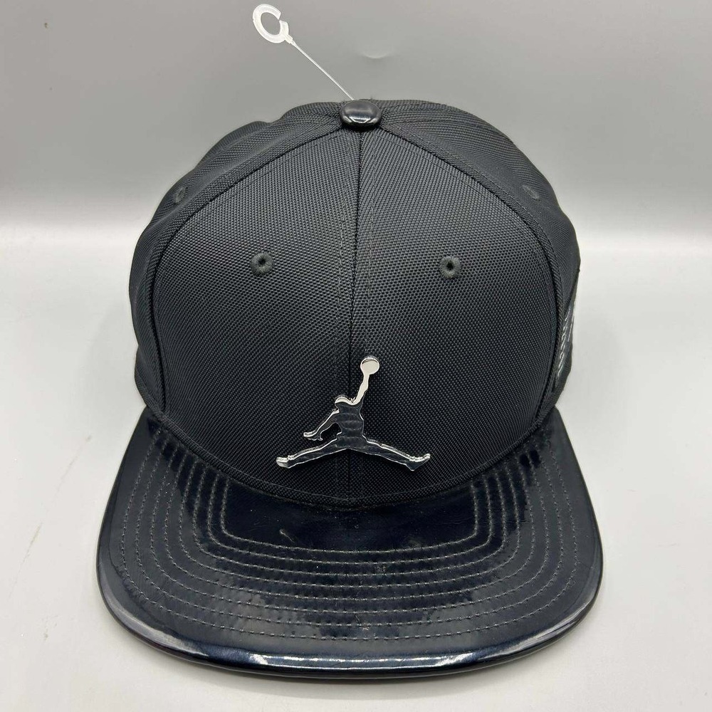 Air Jordan Hat Men Black Metal Logo Jumpman Snap Back Cap New